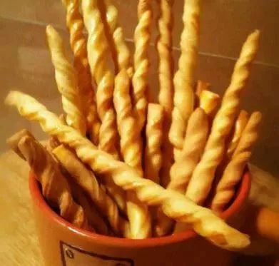 宝宝辅食新选择，磨牙棒饼干，几个月大就能吃？